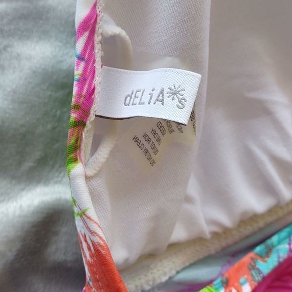 Delia*s Bright Multicolored Feather Print Tankini Top Sz L - Picture 5 of 12